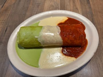 Tri-color enchiladas with sauces