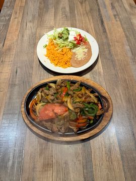 Mexican dish with vegetables and meat